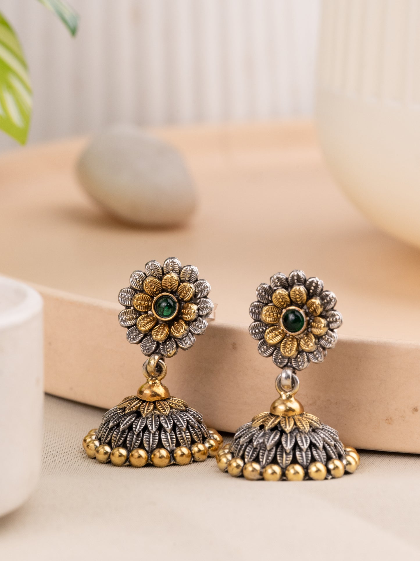 Ishani Silver Jhumka