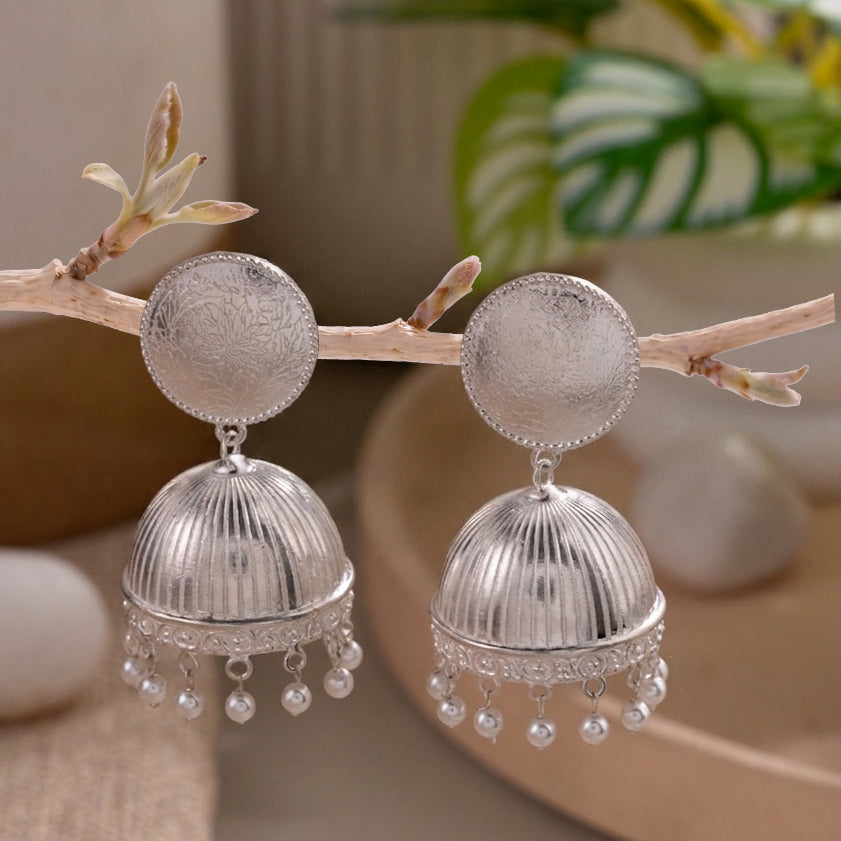 Manjari Silver Jhumka