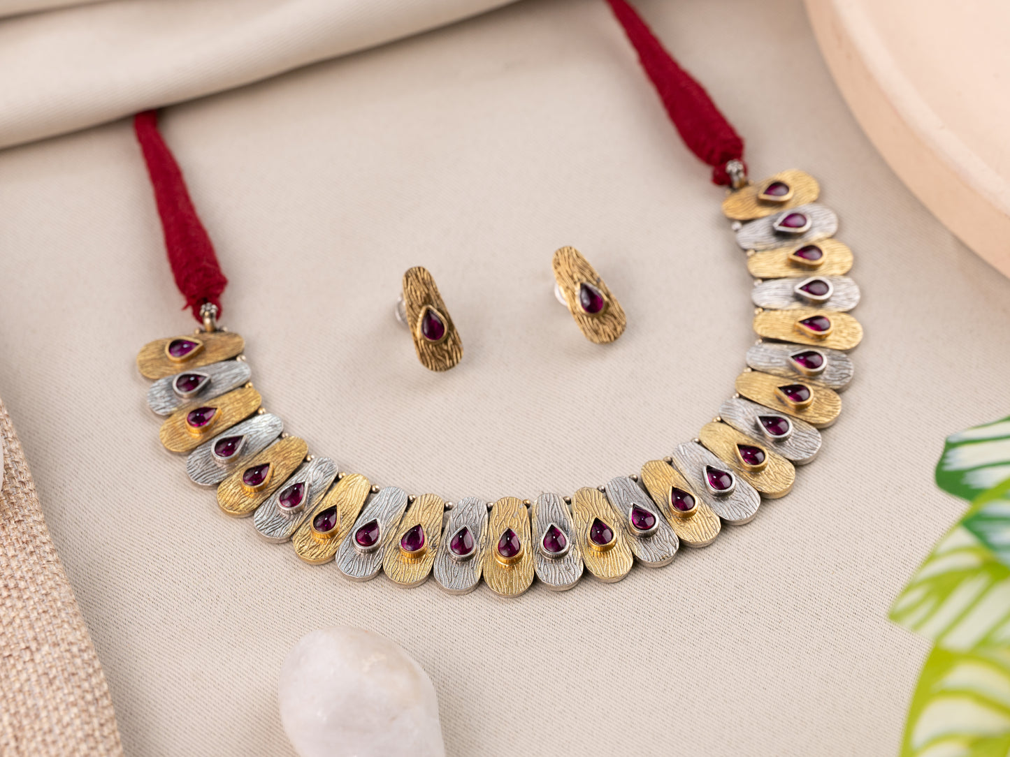 Vasudha Two-Tone Necklace Set