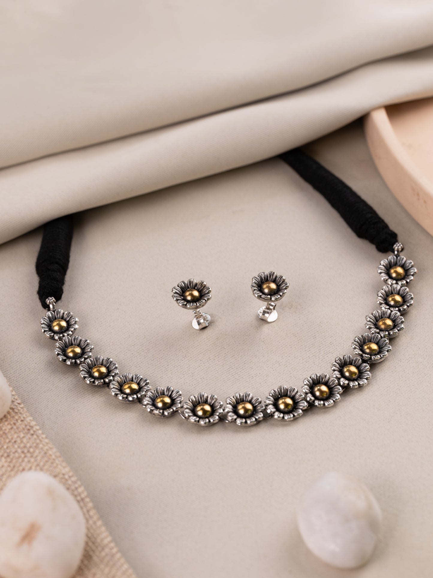 Mallika Two-Tone Necklace Set