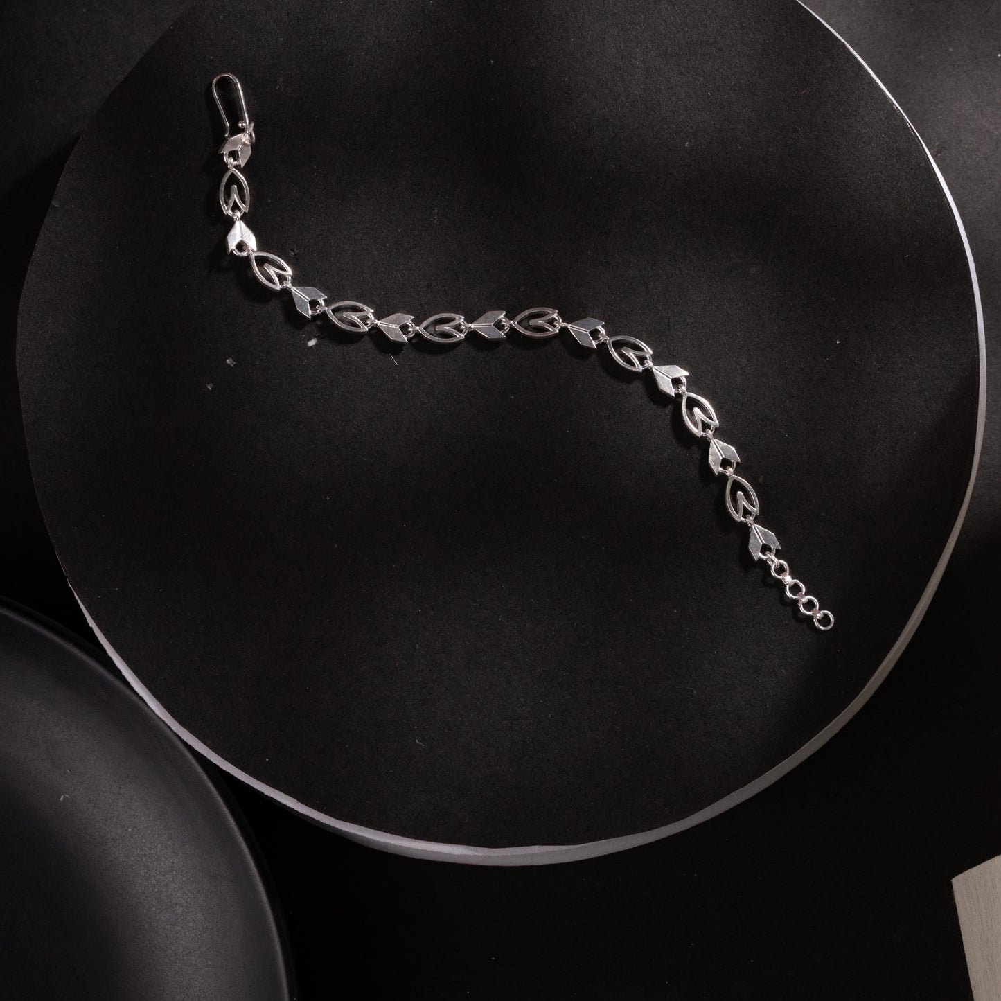 Leaf Link Silver bracelet