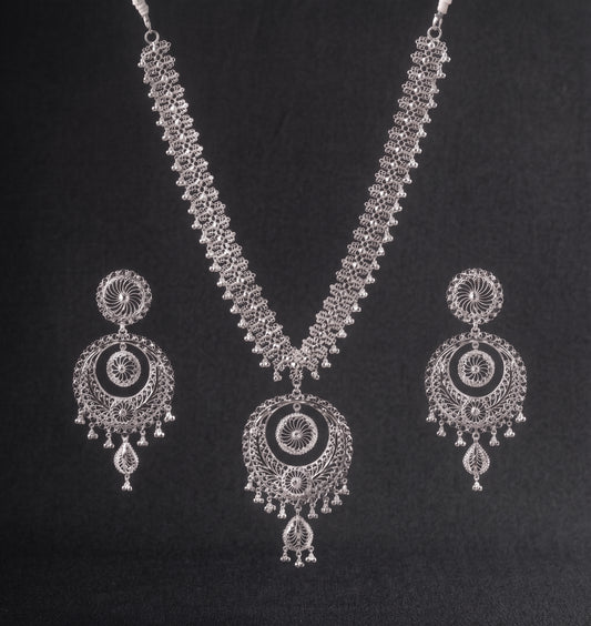 Sufi Aarohi Haar Set