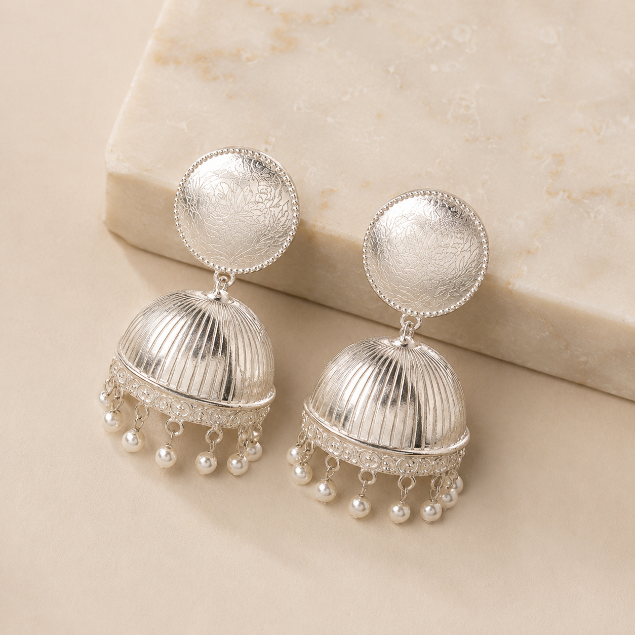 Manjari Silver Jhumka