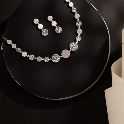 Samaira Silver Necklace Set