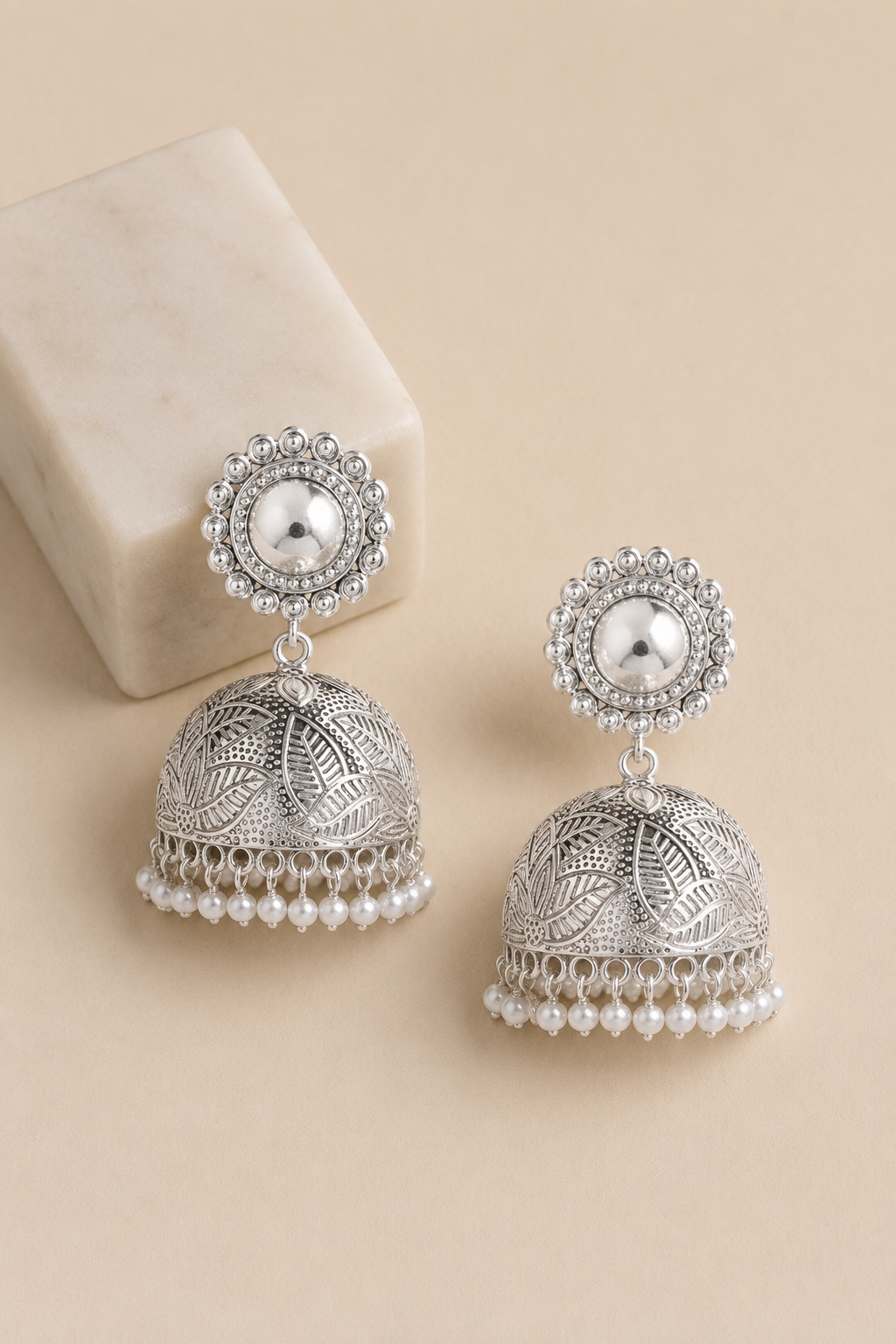 Sharanya Silver Jhumka