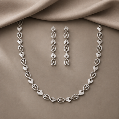 Vallari Silver Necklace Set