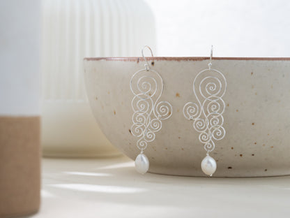 Inaya Pearl Earrings