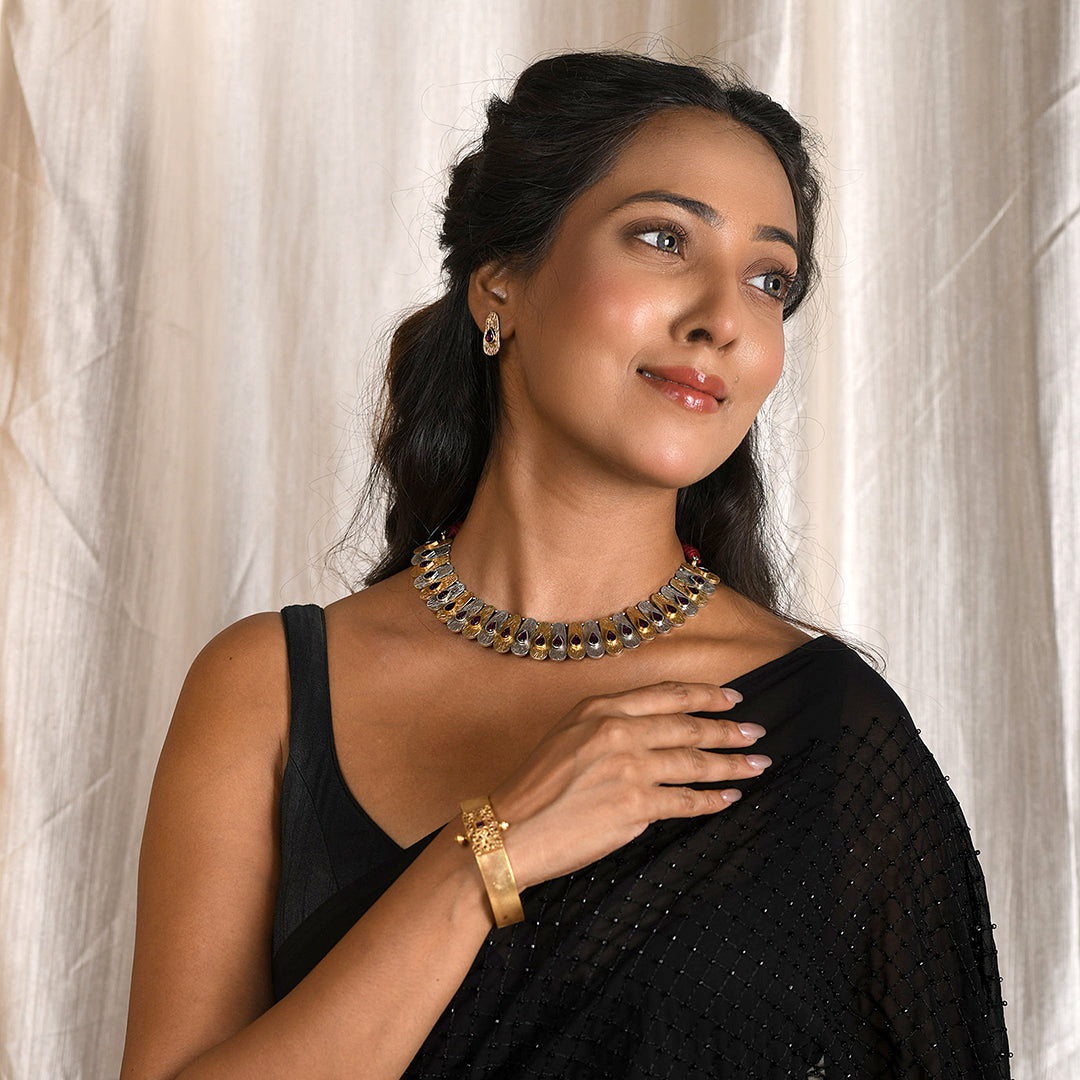 Vasudha Two-Tone Necklace Set